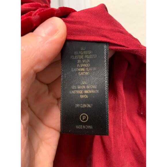 Anthropologie Sunday in Brooklyn Labyrinth Red Velvet Printed Tank SIze Small - Picture 5 of 5